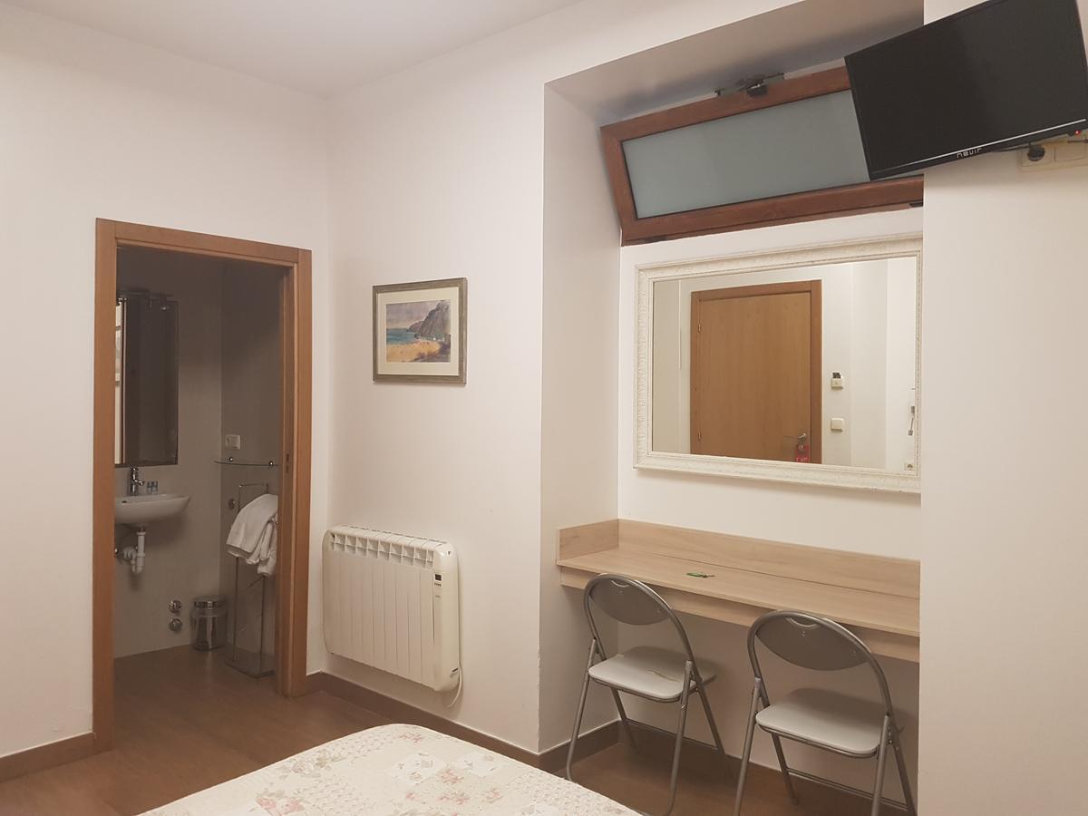 Pension Atxiki San Sebastian Exterior photo